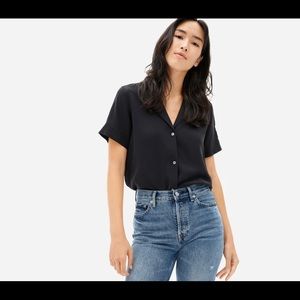 The Clean Silk Short-Sleeve Notch